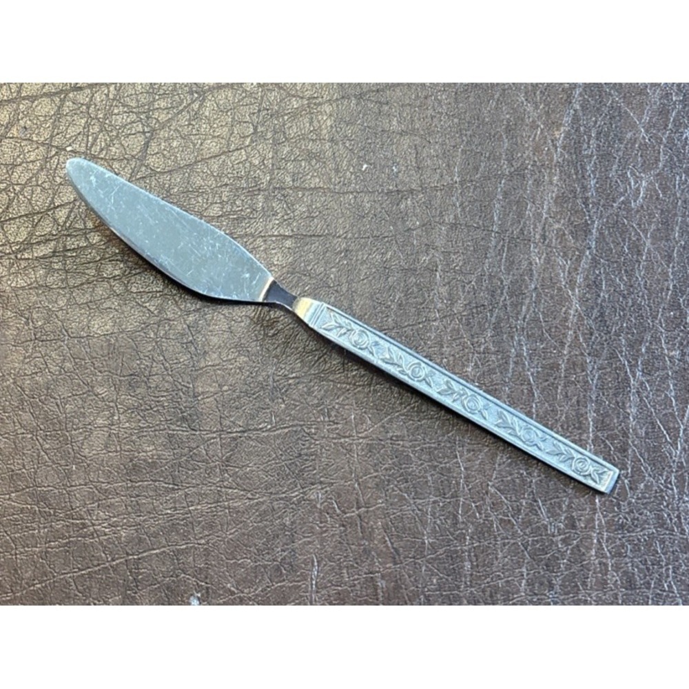 INTERPUR MEXICALY ROSE Stainless Steel Butter Knife Vintage Made In Japan.